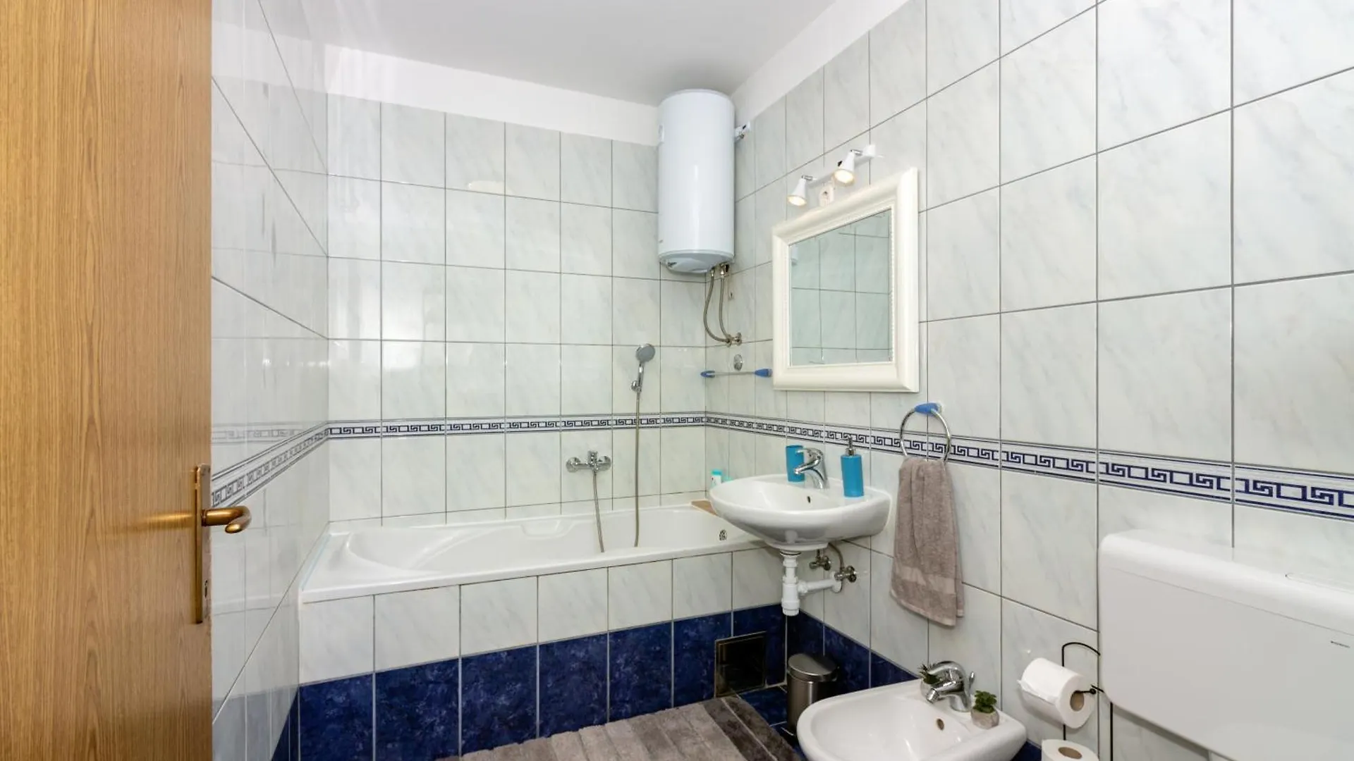 Apartment Beach Znjan Croatia